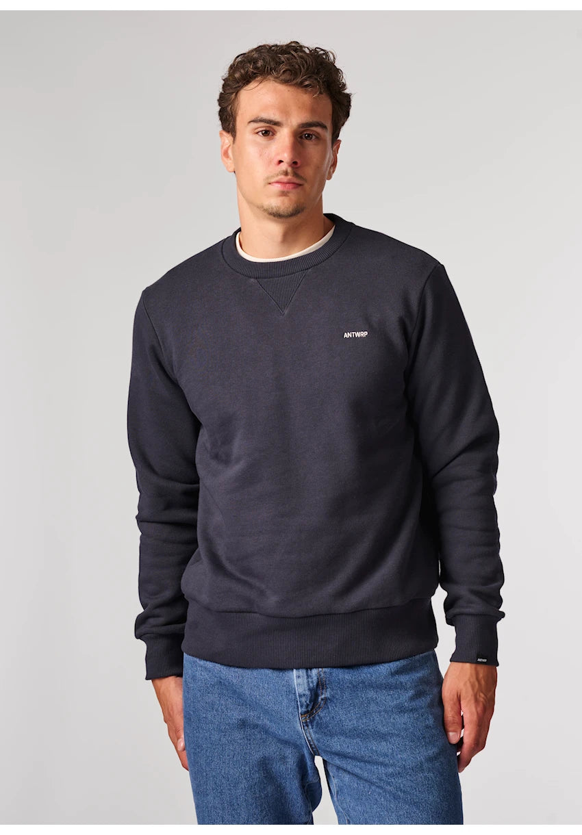 Antwrp basic sweater donkerblauw - detail