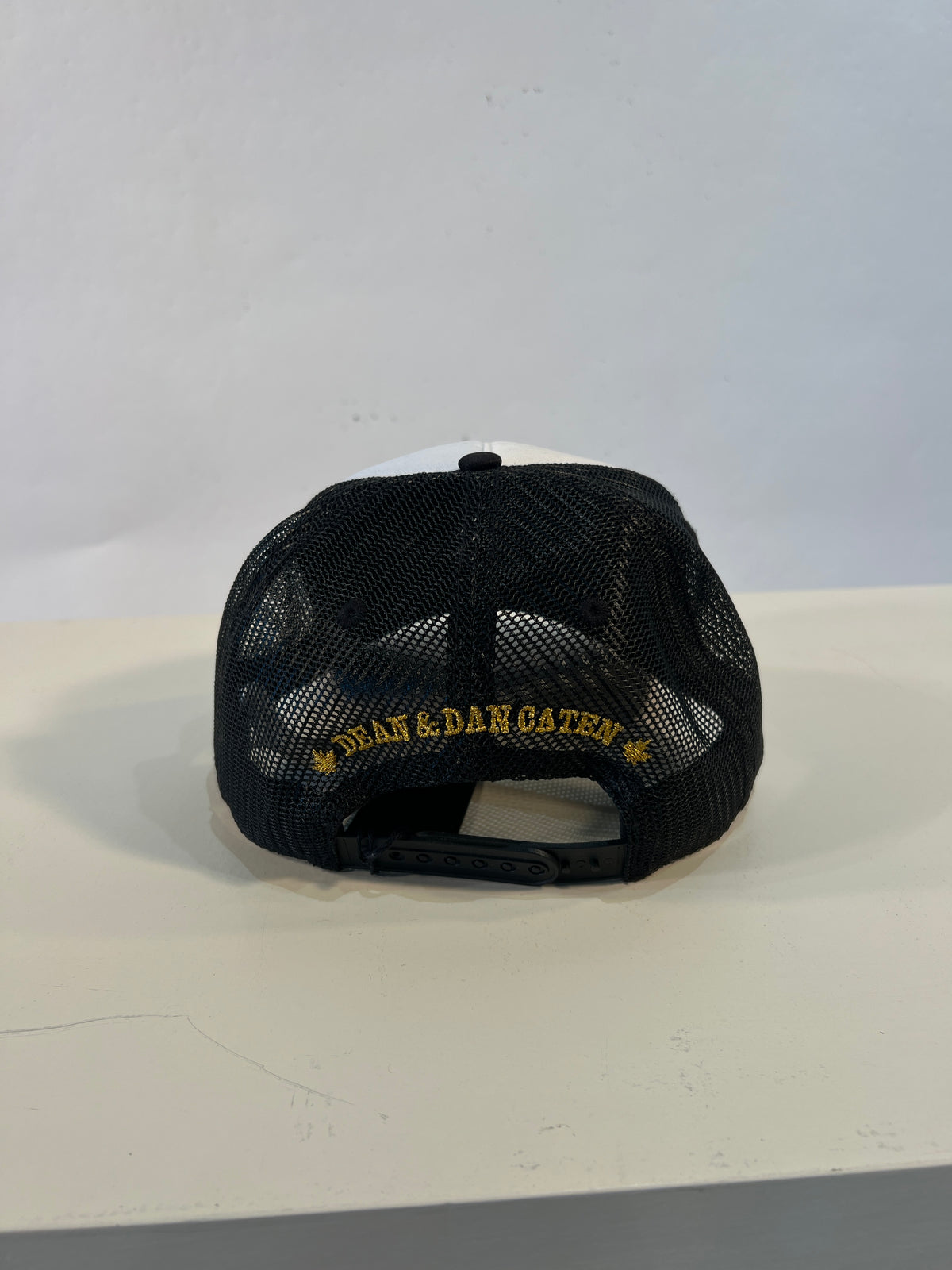 Dsquared pet zwart unisex – 3