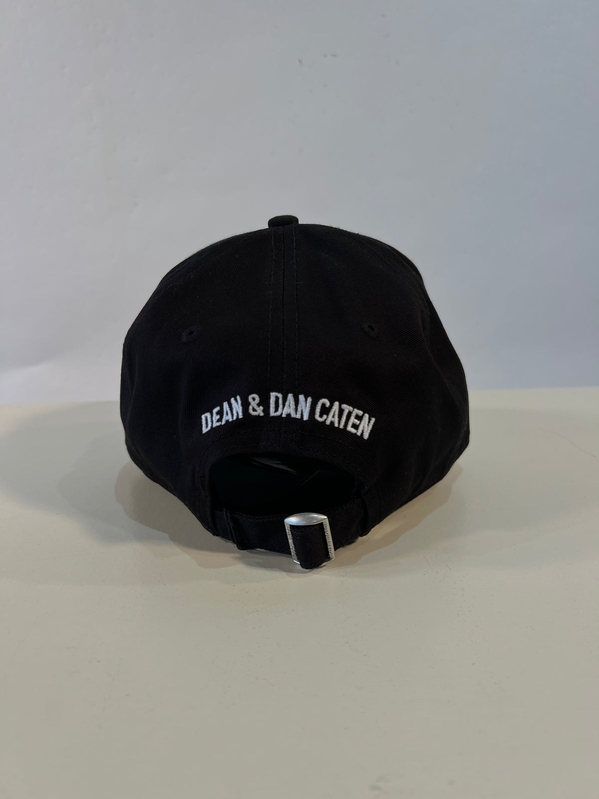 Dsquared pet zwart unisex – 3