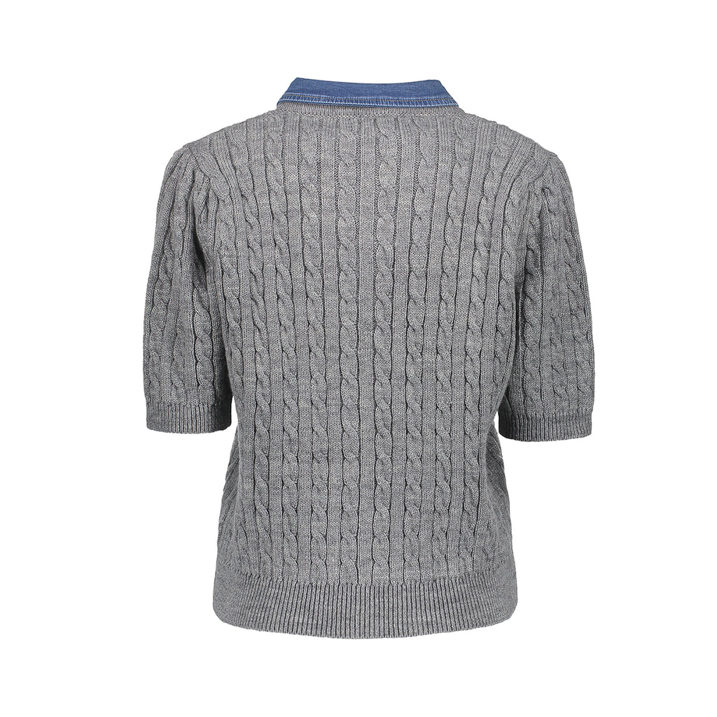 Geisha vest lichtgrijs met kabelbrei en kraag in jeansstof voor dames