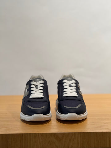 Hogan - Sneakers - Donkerblauw