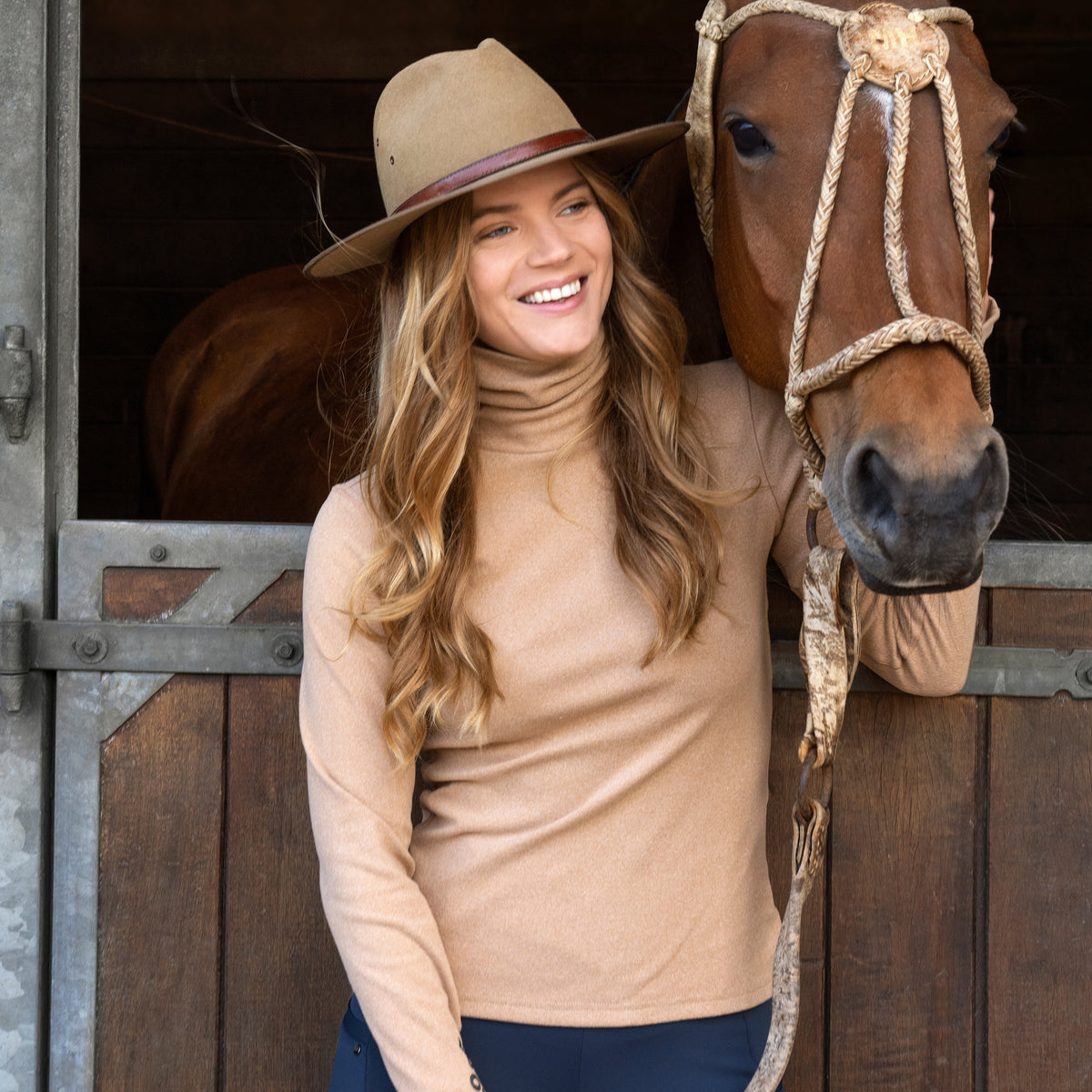 HV Society top camel voor dames – 2