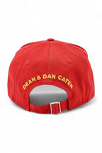 Dsquared2 pet rood met Canadian Twins-patch unisex