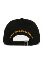 Dsquared2 pet zwart met Canadese vlagbadge en geborduurde tekst unisex