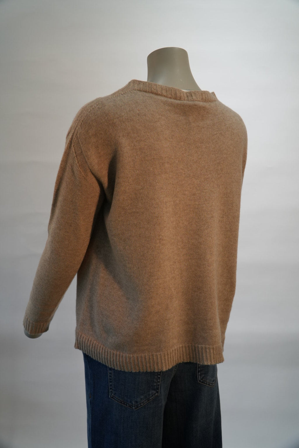 Ottod'Ame trui beige met ronde hals voor dames