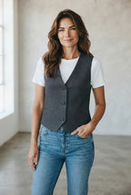 Grace & Mila gilet grijs met krijtstreep en V-hals voor dames